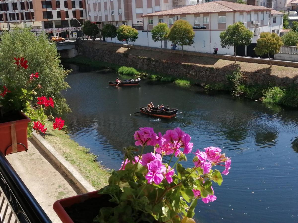 Apartamento Lemavos Monforte De Lemos Dış mekan fotoğraf